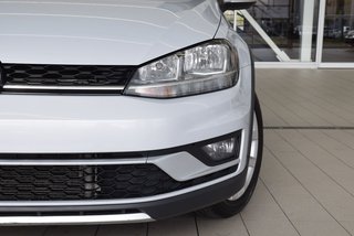 2019 Volkswagen Golf Alltrack CUIR+TOIT PANO+AWD+AUTO in Laval, Quebec - 3 - w320h240px