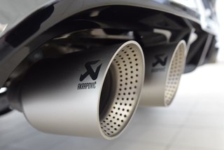 2025 Volkswagen Golf R TOIT PANO+AKRAPOVIC+AWD+ in Laval, Quebec - 5 - w320h240px