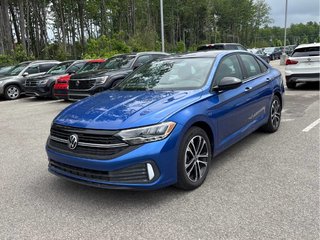 2024 Volkswagen Jetta COMFORTLINE+SPORT PACK+ in Laval, Quebec - 2 - w320h240px