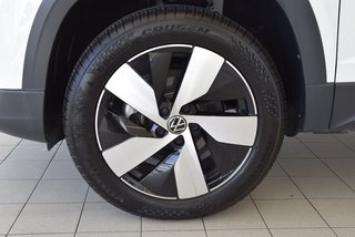 2024 Volkswagen Taos A-C+BAS KM+AWD+CAMERA+ in Laval, Quebec - 5 - w320h240px