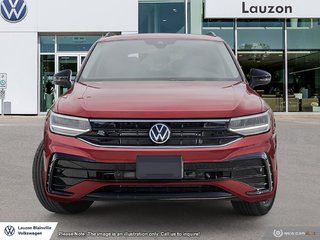 Tiguan Comfortline R-Line Black Edition 2024 à Laval, Québec - 2 - w320h240px