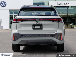Volkswagen Tiguan Comfortline R-Line Black Edition 2026 à Laval, Québec - 5 - w320h240px
