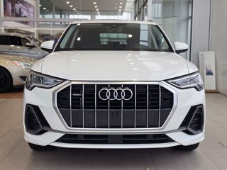 2021 Audi Q3 Progressiv | AWD | TOIT | CUIR | BAS KM | +++ in Laval, Quebec - 3 - w320h240px