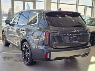 Kia Telluride SX | TOIT PANO | CUIR | NAV | CARPLAY | 8 PNEUS 2023 à Laval, Québec - 6 - w320h240px