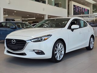 Mazda 3 GT TOIT | CAMÉRA | BLUETOOTH | 18 POUCES | BAS KM! 2017 à Laval, Québec - 4 - w320h240px