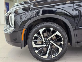 2023 Mitsubishi Outlander OUTLANDER SE | TOIT PANO | VOLANT CHAUFFANT | +++ in Laval, Quebec - 5 - w320h240px