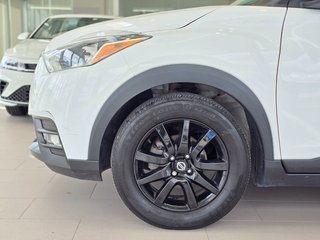 2020 Nissan Kicks S | DÉMARREUR | BLUETOOTH | SIÈGES CHAUFFANTS | ++ in Laval, Quebec - 4 - w320h240px