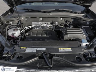 Volkswagen Atlas Cross Sport Comfortline R-Line Black Edition 2025 à Laval, Québec - 6 - w320h240px
