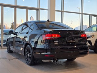 Volkswagen Jetta Wolfsburg Edition BAS KM | TOIT | CARPLAY | CAMÉRA 2017 à Laval, Québec - 6 - w320h240px