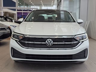 Volkswagen Jetta Highline TOIT | CUIR | NAV | DÉMARREUR | BAS KM 2024 à Laval, Québec - 3 - w320h240px