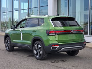 2026 Volkswagen Taos Highline 4MOTION in Laval, Quebec - 4 - w320h240px