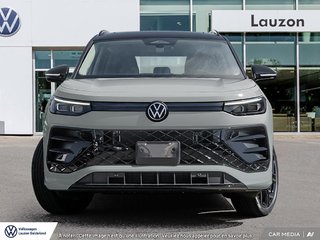 Volkswagen Tiguan Comfortline R-Line Black Edition 2025 à Laval, Québec - 2 - w320h240px