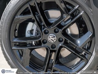Volkswagen Tiguan Comfortline R-Line Black Edition 2025 à Laval, Québec - 6 - w320h240px