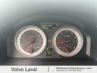 Volvo C70 T5 Premier Plus 2013 à Laval, Québec - 4 - w320h240px