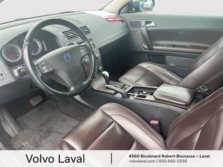 Volvo C70 T5 Premier Plus 2013 à Laval, Québec - 3 - w320h240px