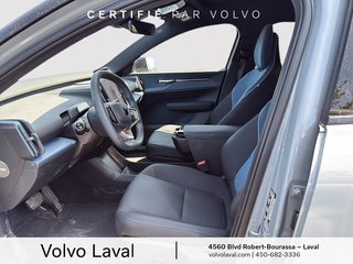 Volvo EX30 Ultra 2025 à Laval, Québec - 6 - w320h240px