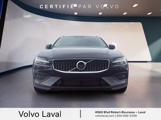 Volvo V60 Cross Country BASE 2020 à Brossard, Québec - 2 - w320h240px