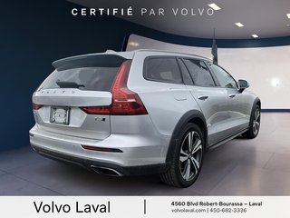 Volvo V60 Cross Country BASE 2020 à Laval, Québec - 4 - w320h240px