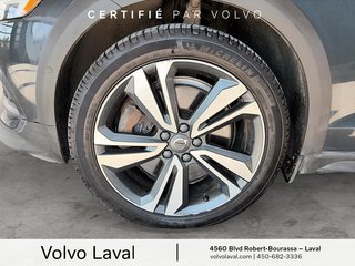 2020 Volvo V60 Cross Country in Laval, Quebec - 6 - w320h240px