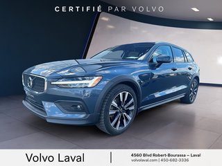 2021 Volvo V60 Cross Country BASE in Laval, Quebec - 2 - w320h240px