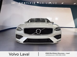 2021 Volvo V60 Momentum in Laval, Quebec - 2 - w320h240px