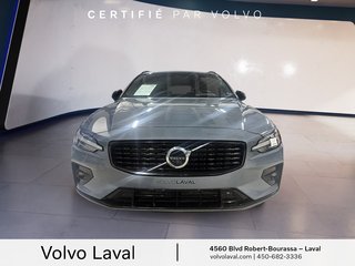Volvo V60 R-Design 2022 à Brossard, Québec - 2 - w320h240px