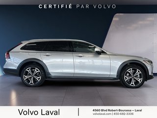 Volvo V90 Cross Country Plus 2023 à Laval, Québec - 4 - w320h240px
