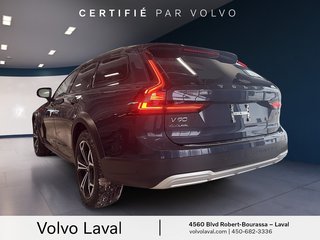 Volvo V90 Cross Country Plus 2023 à Laval, Québec - 6 - w320h240px