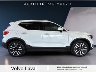Volvo XC40 Momentum Moteur à 4 cylindres 2.0L/120CI 4 roues motrices 2021