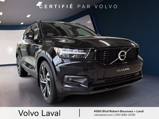 Volvo XC40 R-Design Moteur à 4 cylindres 2.0L/120CI 4 roues motrices 2021