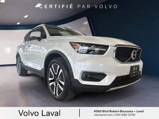 Volvo XC40 Momentum 2022 à Laval, Québec - 3 - w320h240px