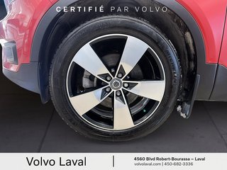 2022 Volvo XC40 Momentum in Brossard, Quebec - 4 - w320h240px