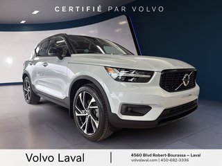 Volvo XC40 R-Design 2022 à Brossard, Québec - 4 - w320h240px