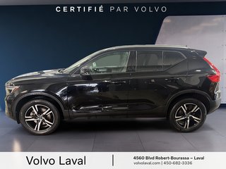 2023 Volvo XC40 Core in Laval, Quebec - 5 - w320h240px