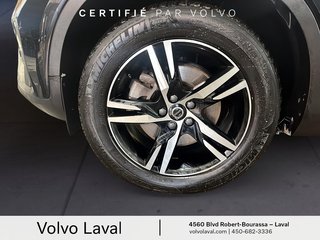 2023 Volvo XC40 Core in Laval, Quebec - 4 - w320h240px