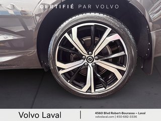 Volvo XC60 Recharge R-Design 2022 à Laval, Québec - 4 - w320h240px