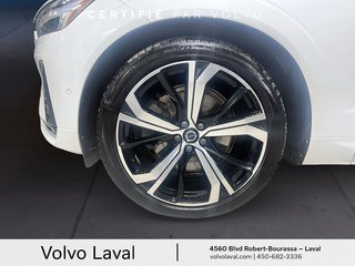 Volvo XC60 R-Design 2022 à Brossard, Québec - 4 - w320h240px