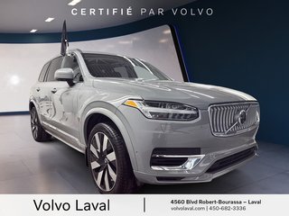 Volvo XC90 Plug-In Hybrid Ultra Bright Theme 2025 à Brossard, Québec - 2 - w320h240px