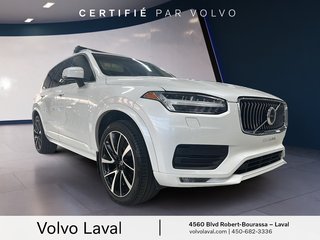Volvo XC90 Momentum 2021 à Laval, Québec - 3 - w320h240px