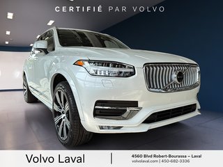 Volvo XC90 Ultra Bright Theme 2025 à Laval, Québec - 2 - w320h240px