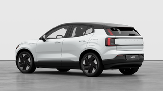 Volvo EX30 ULTRA 2026 à Laval, Québec - 2 - w320h240px
