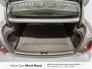 Volvo S60 R-Design B5 2022 à Laval, Québec - 5 - w320h240px