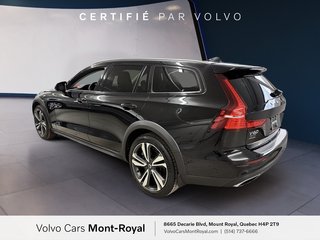 2020 Volvo V60 Cross Country in Laval, Quebec - 4 - w320h240px