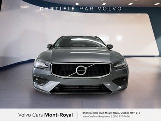 2021 Volvo V60 Momentum in Laval, Quebec - 2 - w320h240px