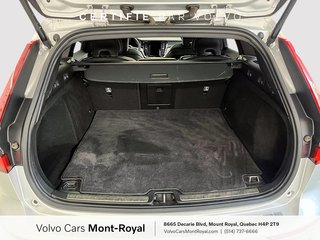 2022 Volvo V60 R-Design T6 in Laval, Quebec - 5 - w320h240px