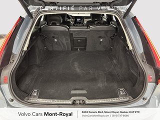2022 Volvo V90 Cross Country in Brossard, Quebec - 5 - w320h240px