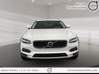 Volvo V90 Cross Country Ultimate B6 Moteur à 4 cylindres 2.0l 4 roues motrices 2023