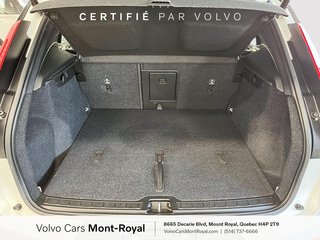 Volvo XC40 R-Design 2022 à Laval, Québec - 5 - w320h240px