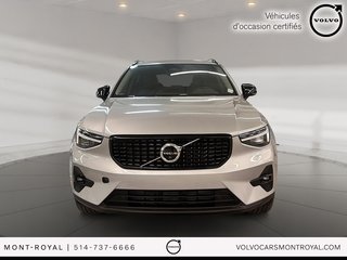 2023 Volvo XC40 Ultimate Dark Theme B5 4 Cylinder Engine 2.0L All Wheel Drive