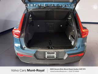 2024 Volvo XC40 Ultimate Dark Theme B5 in Laval, Quebec - 5 - w320h240px